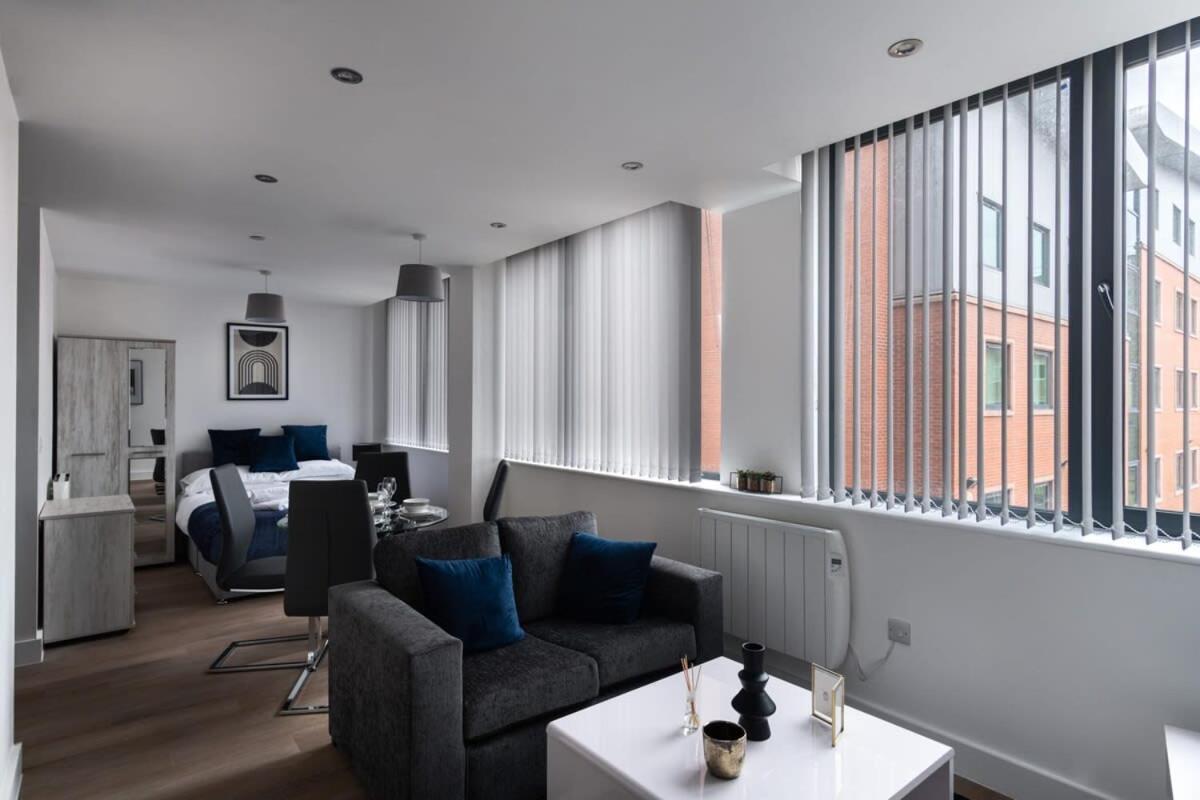 Stay Zeni, Alexandra Rise Manchester Smart Studio Екстериор снимка